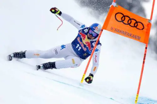 Sci, coppa del mondo: Dominik Paris trionfa nella discesa libera di Kitzbuhel