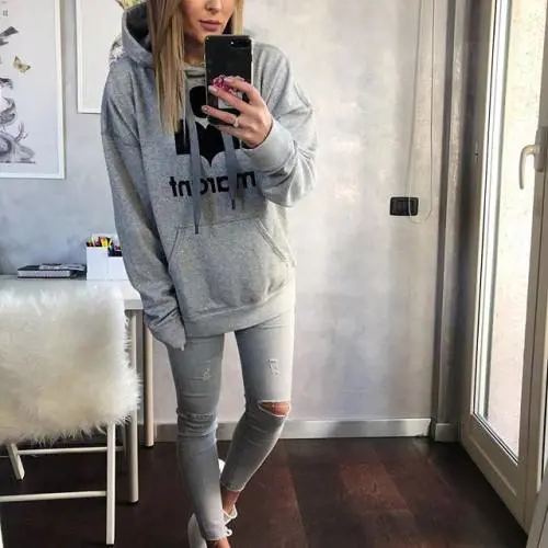 Lady Piatek incanta su Instagram: gli scatti della bella Paulina