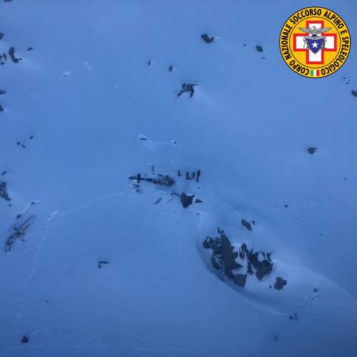 Si scontrano aereo e elicottero: "Diversi morti in Valle D'Aosta"