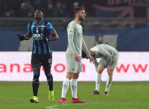 Serie A, pazzo 3-3 tra Atalanta a Roma. Vincono Fiorentina, Spal e Frosinone