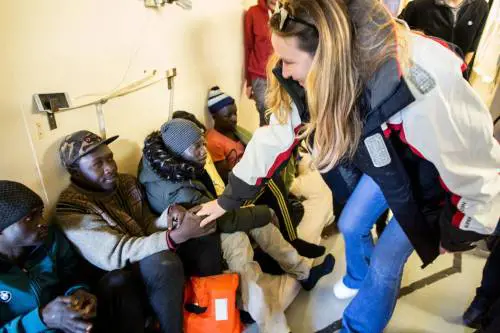 "Lì i migranti soffrono". Prestigiacomo difende la scelta di salire sulla Sea Watch