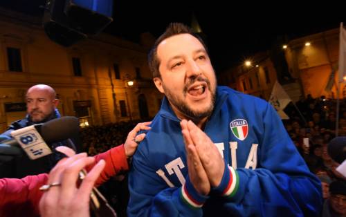 Salvini attacca ancora Higuain: "Indegno". Il Pipita rifiuta di calciare un rigore