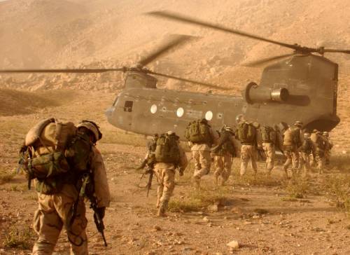 Afghanistan, piano del Pentagono: "In 5 anni via truppe Usa e alleate"
