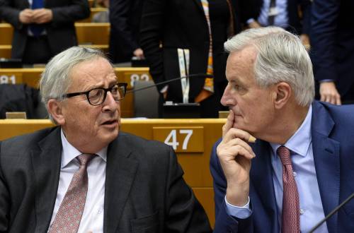 Brexit, adesso Juncker gela la May: "L'accordo non sarà toccato"