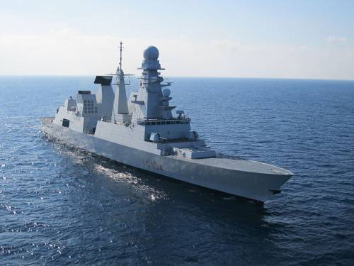 L'Italia muove una nave da guerra contro gli Houthi: cosa può fare il Caio Duilio