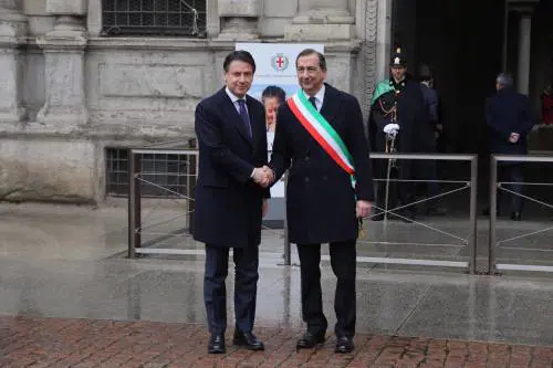 Le Olimpiadi fai-da-te Conte sta ai Giochi ma non mette un euro