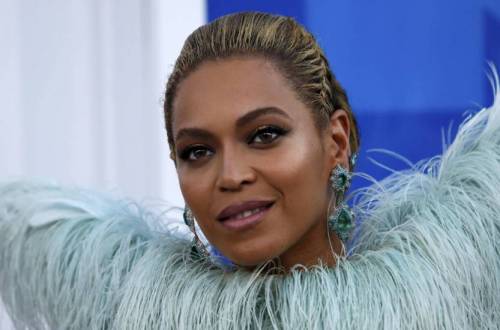Beyoncé: concerti gratis per chi sceglie la dieta vegana