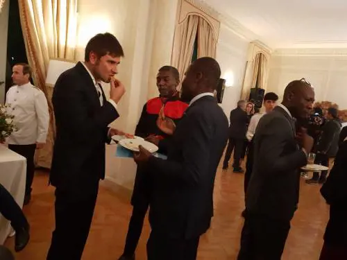 Di Battista lancia il partito africano