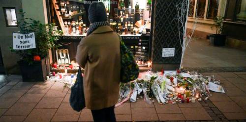 Attentato di Strasburgo, arrestati tre complici: procurarono l’arma