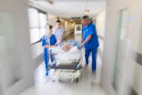 Salerno, 51enne muore dopo intervento chirurgico: indagati i medici