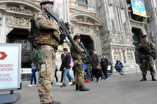 Criminalità, sicurezza e legalità: l’Italia resiste grazie allo Stato e ai suoi servitori 