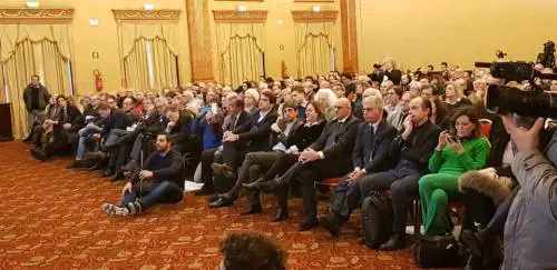 Fratelli d'Italia, Meloni a Milano: "Ricetta opposta al governo"