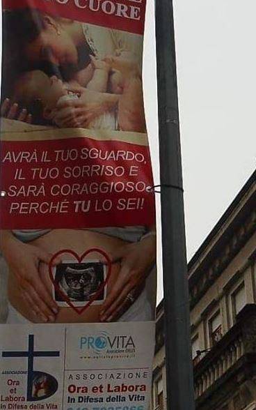 Bufera su spot anti aborto davanti alla Mangiagalli: "la 194 è legge di Stato"
