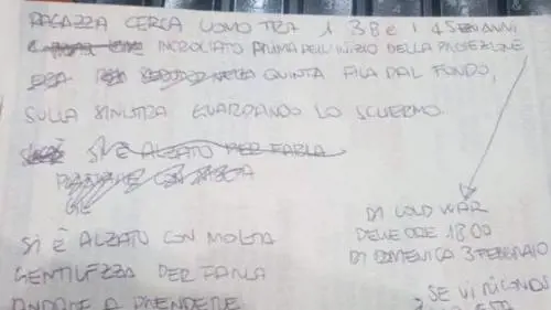 Ragazza si innamora di uno sconosciuto al cinema