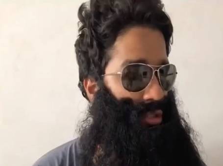 "Mi hanno fatto nascere senza il mio consenso". E fa causa ai genitori
