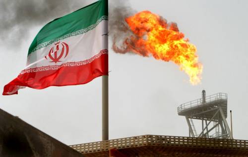 L'Iran contro Italia e Grecia: "Non acquistano il nostro ​petrolio"