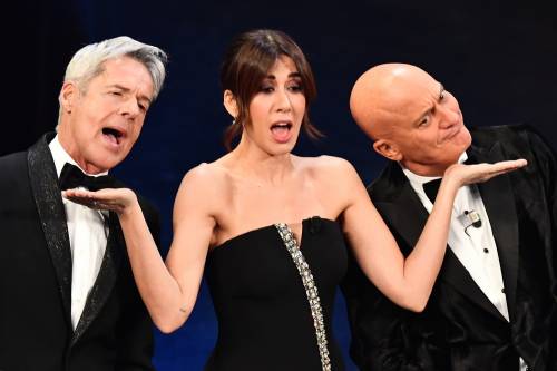 Sanremo: proteste social per i problemi audio