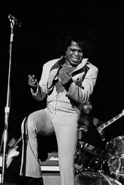 Gli album di Natale regalano emozioni. Dalla famiglia Bocelli fino a James Brown