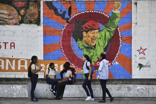 Quelle foto dei "rich kids" del Venezuela schiaffo al popolo affamato