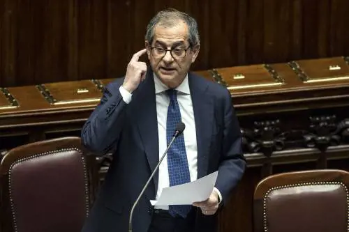 Sanità, tagli in arrivo. Ira della Grillo sul Mef