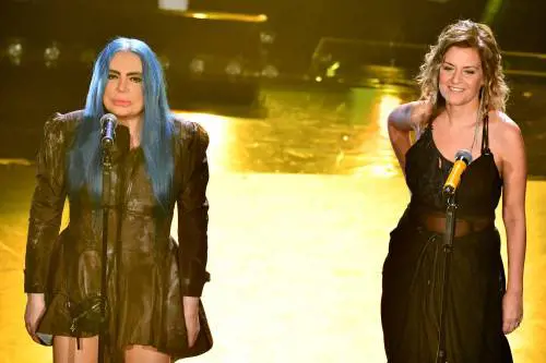 Loredana Bertè rompe il silenzio: "Rita grazie, ti ricordo con Frizzi"
