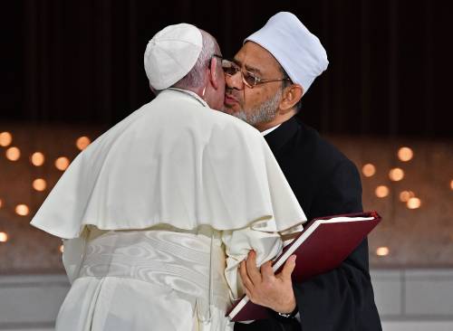 L'abbraccio fra Papa e islam non fermerà la guerra santa dei musulmani
