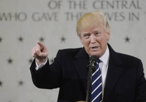 Trump vola nei sondaggi: "Raggiunto il livello massimo di consenso"
