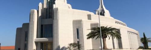 Visita il tempio dei mormoni con una pistola in borsa: "A Roma temevo di essere rapinata"