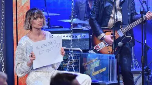 Anna Foglietta spegne Sanremo: "Alcuni sketch imbarazzanti..."