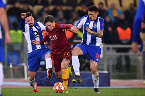 Champions League, la Roma vince 2-1 contro il Porto nel segno di Zaniolo