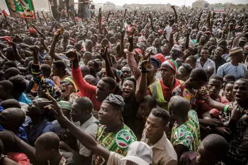 I pericoli che provengono dalle epidemie in corso in Africa