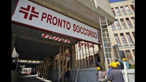 Ferrara, dimesso dall'ospedale morì dopo 10 giorni per sospetta legionella. La famiglia: "Vogliamo la verità"