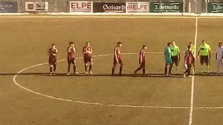 La partita finisce 20 a 0. Ma questo è calcio?
