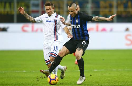 L'Inter vince ancora: Sampdoria ko 2-1. Icardi e Wanda Nara a bordo campo