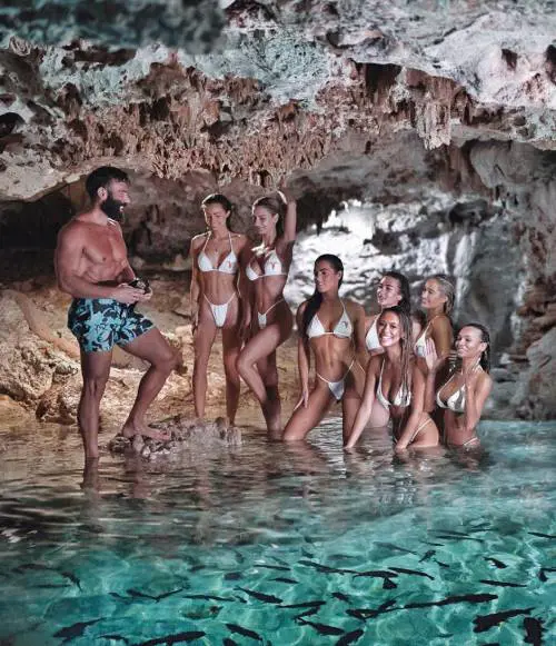 Dan Bilzerian, beato fra le donne in Utah e Messico