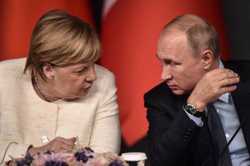 La Merkel è alla canna del gas. E non può fare a meno di Putin