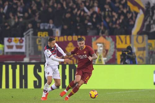 La Roma batte 2-1 il Bologna: giallorossi a meno uno dal Milan