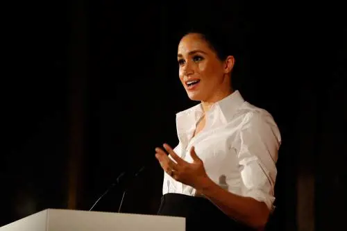 Meghan Markle vola a New York per la baby shower