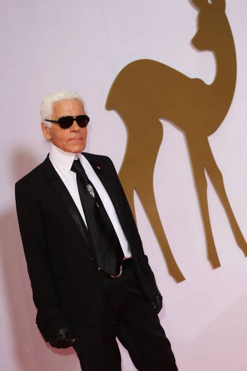 Karl Lagerfeld addio al celebre stilista tedesco