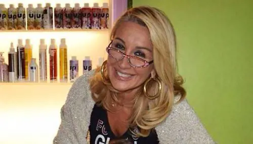 Simona Tagli sulla tuffa dei diamanti: "Mi sono fatta fregare"