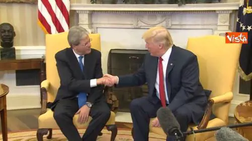 Trump chiese a Gentiloni: "Cosa vendete? Conosco solo la Ferrari"