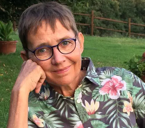 "Quando mi dissero di chiudere il mio libro in un cassetto"