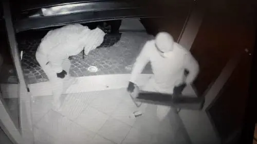 Napoli, l'emergenza criminalità dei Colli Aminei