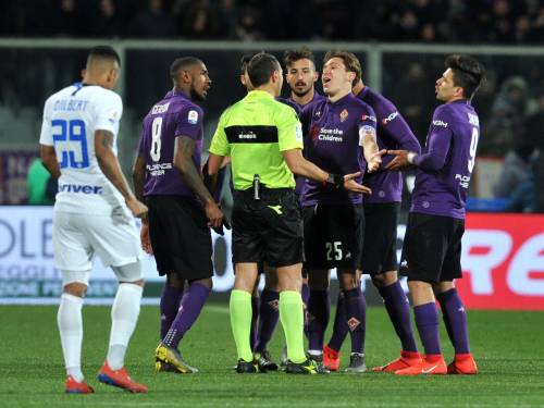 Fiorentina e Inter si annullano nel festival del Var