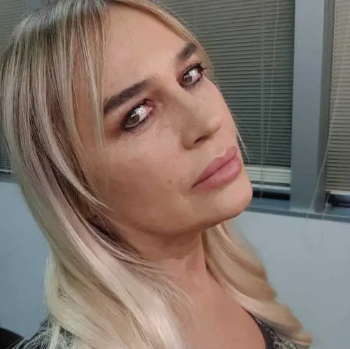 "Concedersi a un uomo per lavoro? Basta dire di no". Lory Del Santo e quell’aneddoto su Sergio Leone 