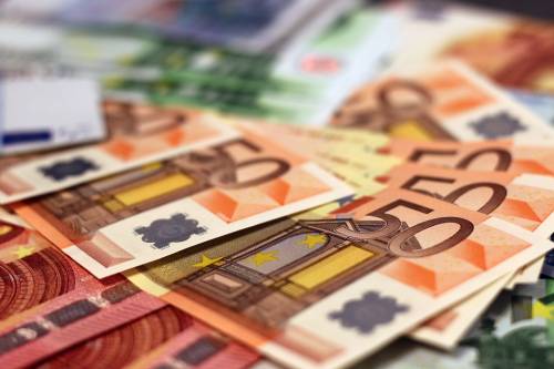 Il 30% degli italiani prende uno stipendio uguale al reddito di cittadinanza