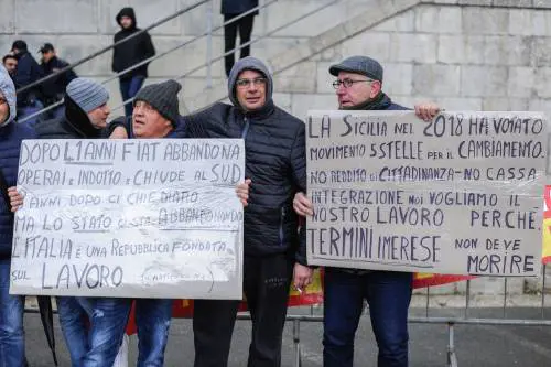 Di Maio dà il "contentino"  agli ex operai della Fiat