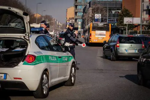 Vigili in fuga da Milano. Stress, salari bassi e nessuna gratificazione