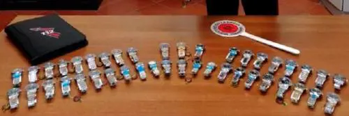Deteneva 46 rolex falsi, denunciato 63enne napoletano