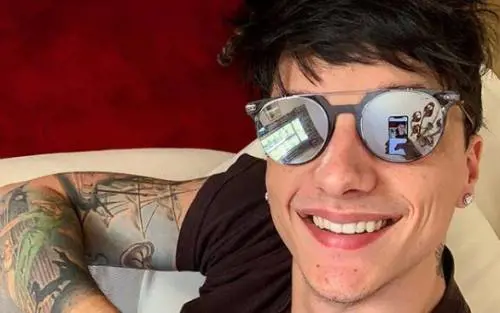 Ultimo: "Ho dato spesso la colpa agli altri per non darla a me stesso"